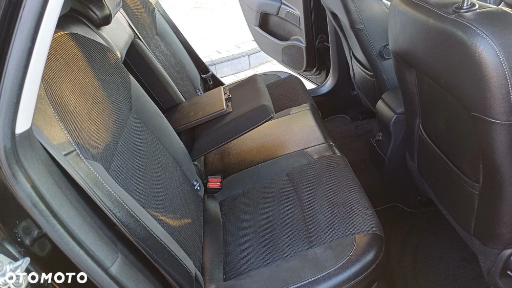 Citroën C4 PureTech 130 Stop & Start EAT6 Selection - 27