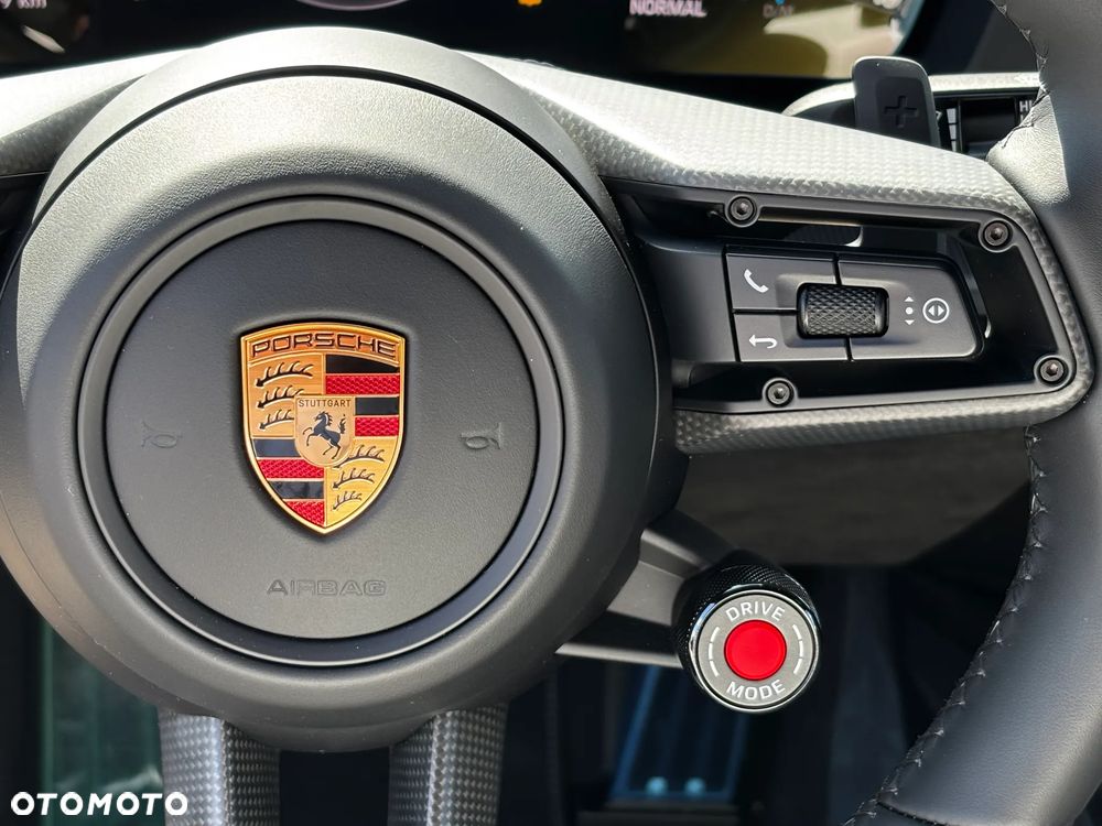Porsche 911 - 26
