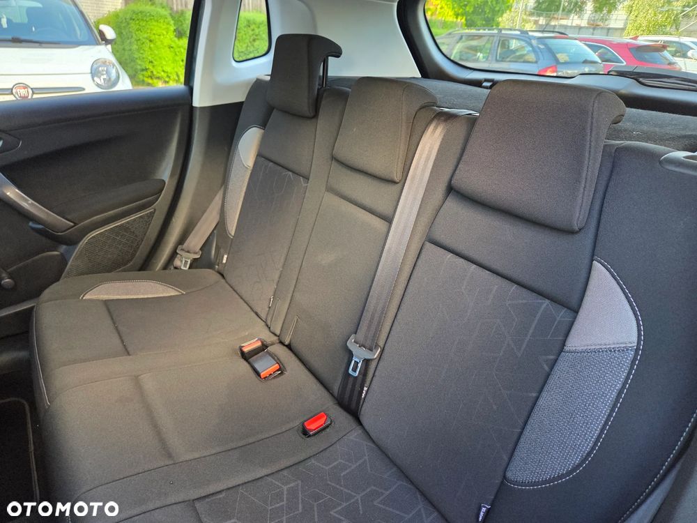 Peugeot 2008 1.2 Pure Tech Style - 12