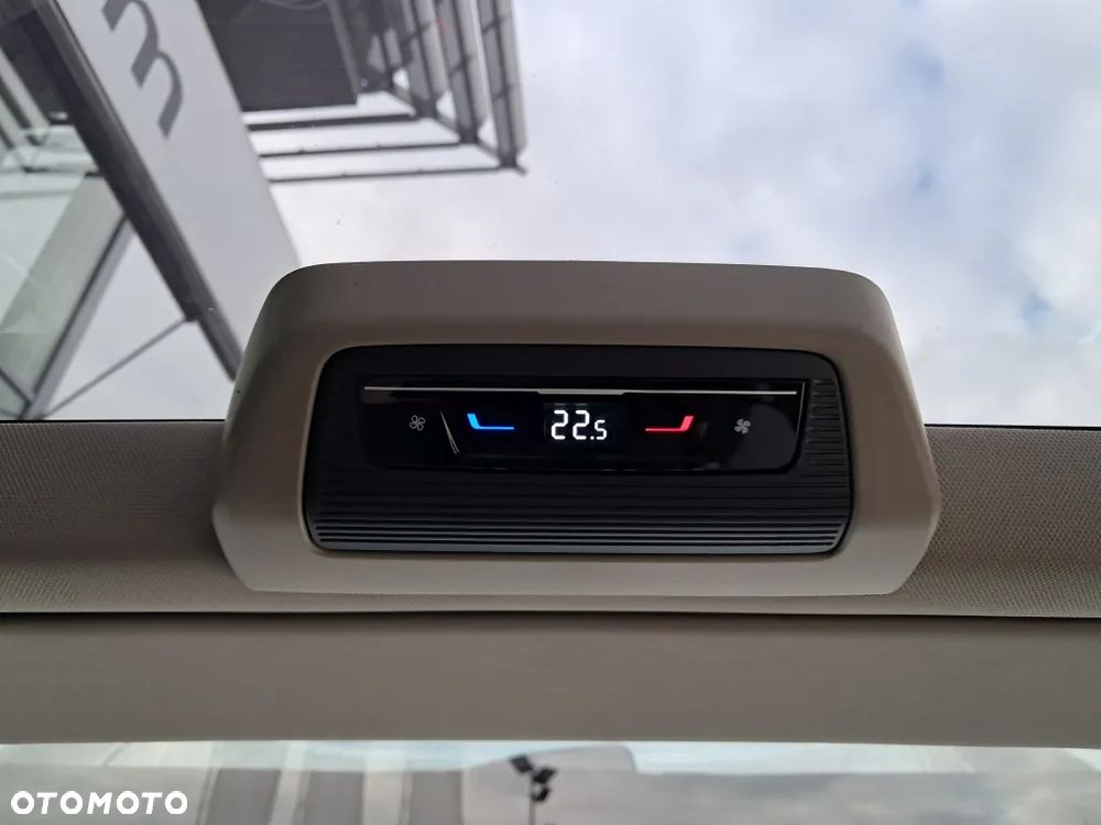 Volkswagen Multivan 2.0 TDI L1 Edition DSG - 12