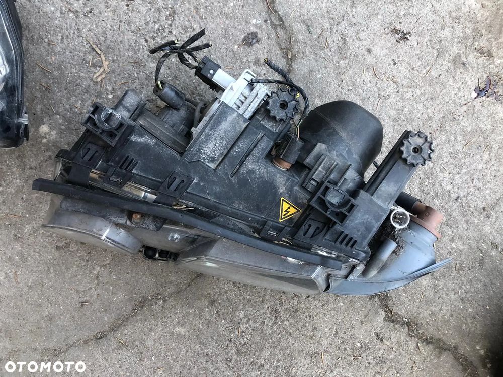 LAMPY przód przednie Xenon CENA ZA 2 SZTUKI BMW E46 COMPACT - 5