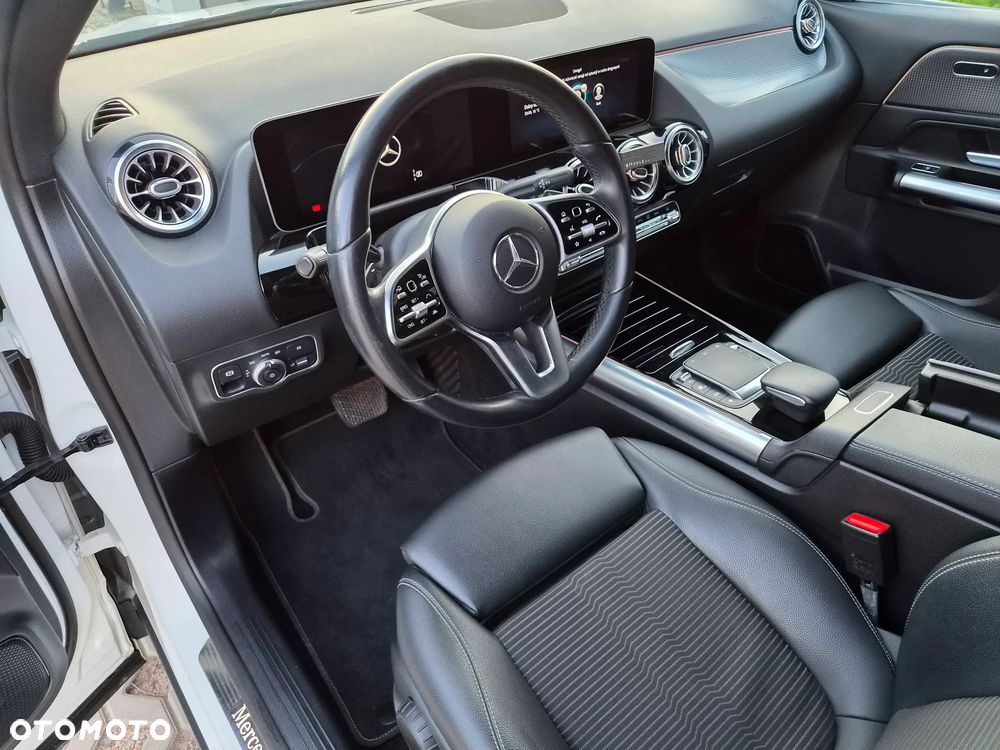 Mercedes-Benz GLA 250 4Matic 8G-DCT Edition 2021 - 9