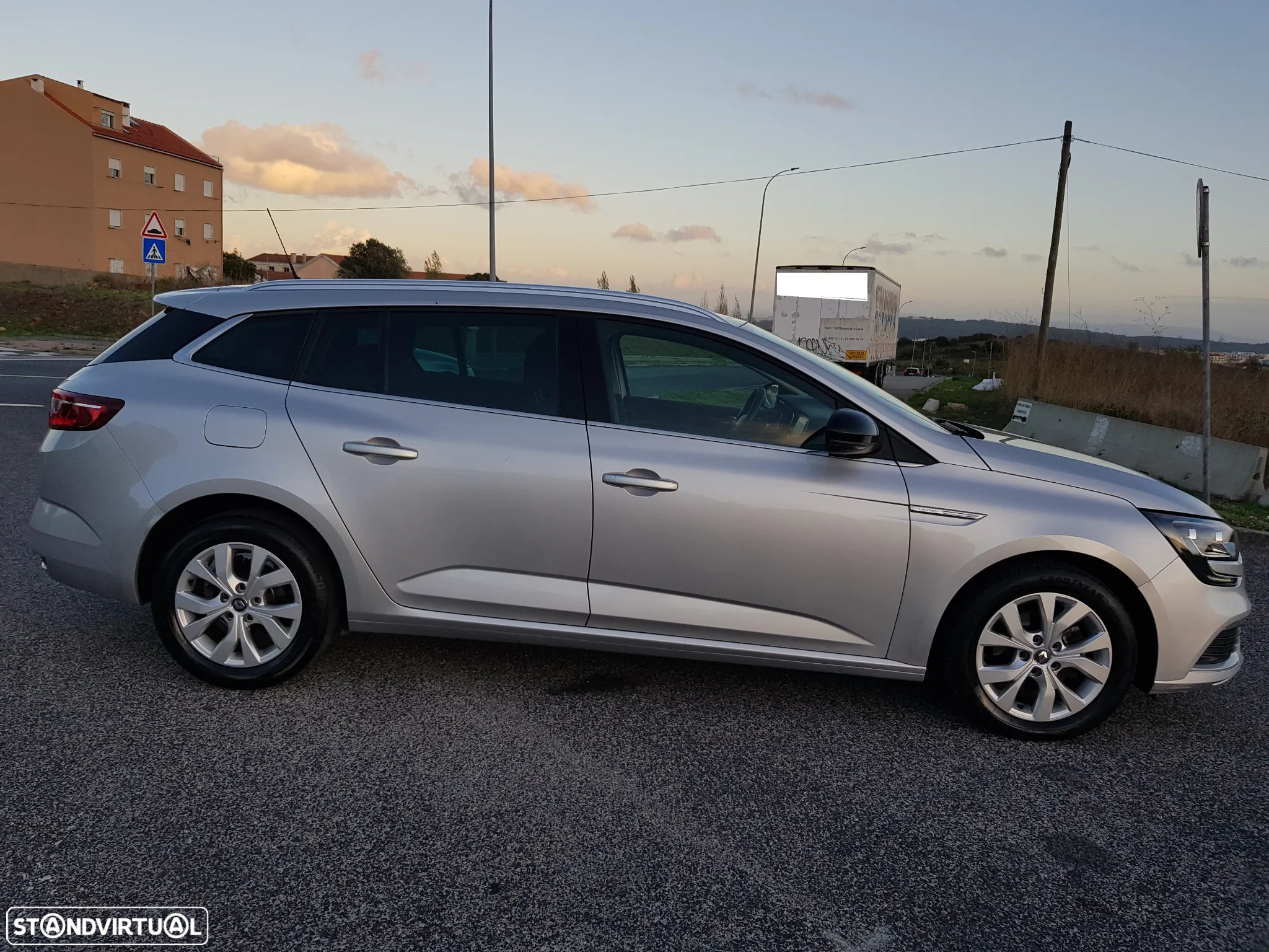 Renault Mégane Sport Tourer 1.5 Blue dCi Limited - 12