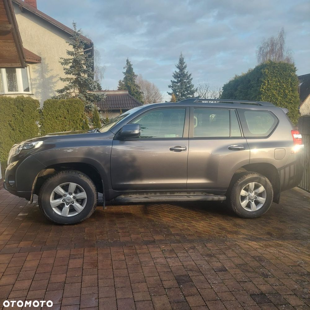 Toyota Land Cruiser LC 2.8 D-4D Prado - 12