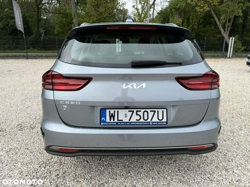 Kia Ceed - 7