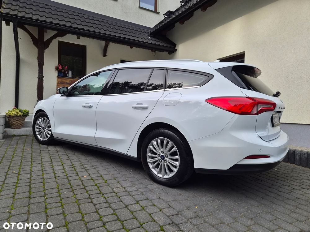 Ford Focus 1.5 EcoBlue Start-Stopp-System TITANIUM - 7