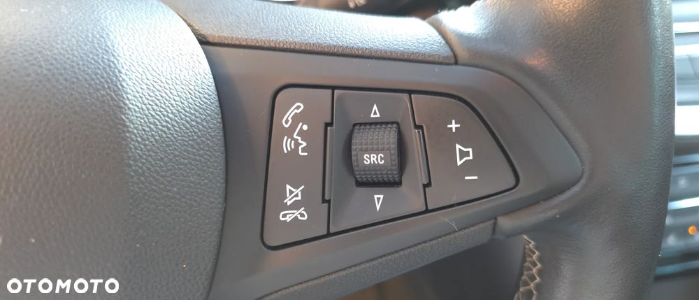 Opel Astra - 16