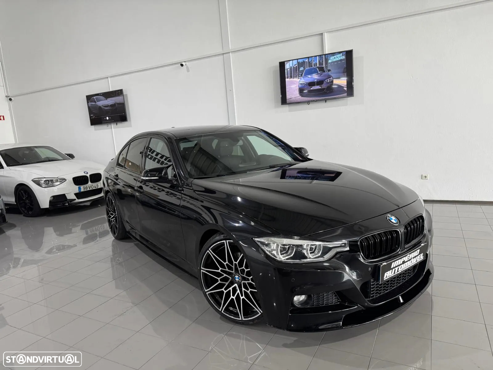 BMW 320 i Pack M Auto - 13