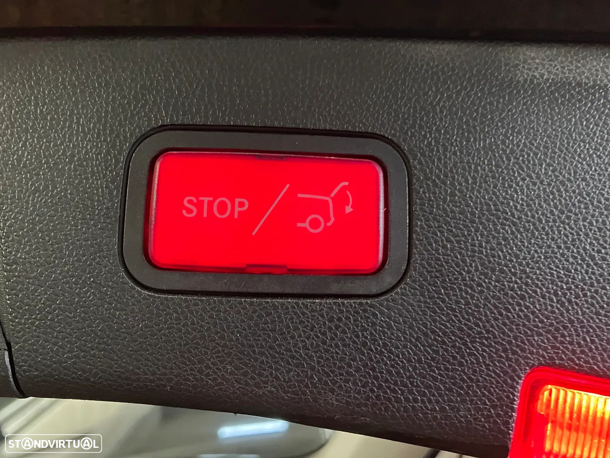 Mercedes-Benz E 250 CDi Avantgarde BE Auto. - 19