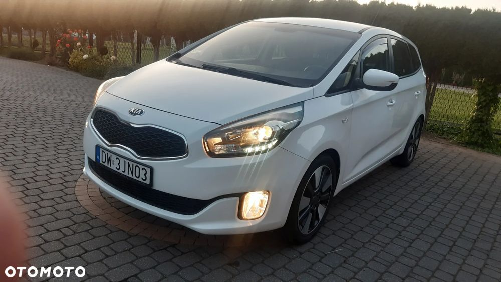 Kia Carens 1.7 CRDi L - 20