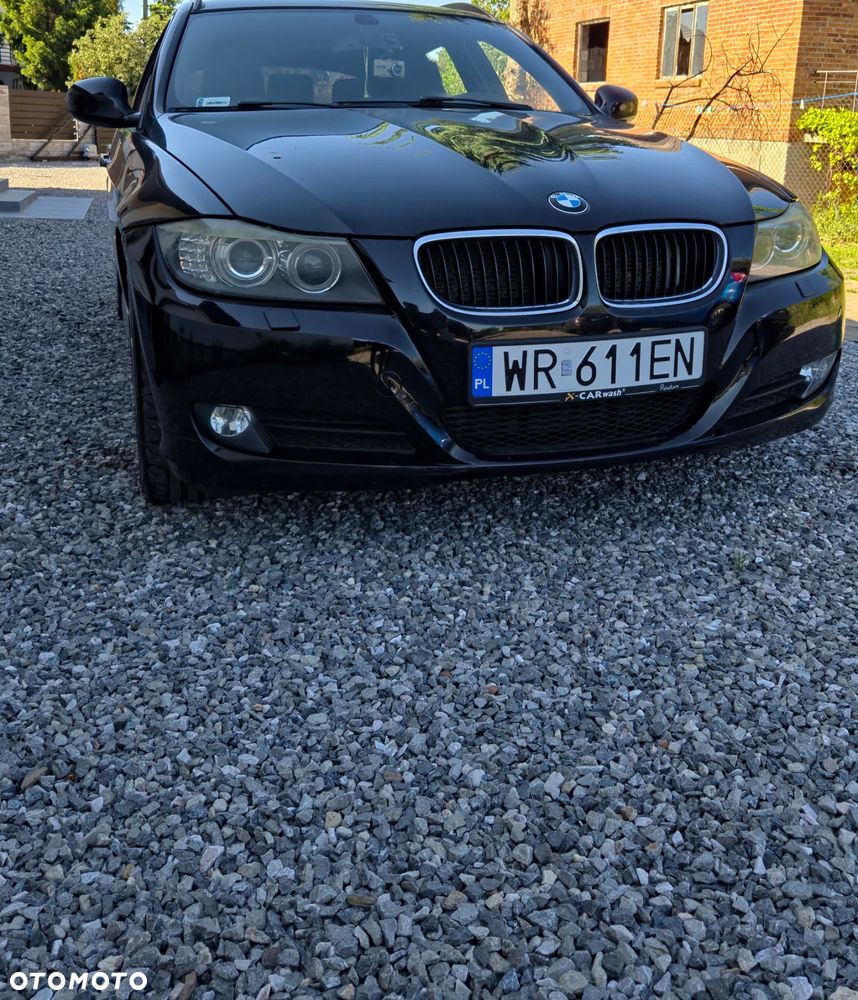 BMW Seria 3 318d - 1