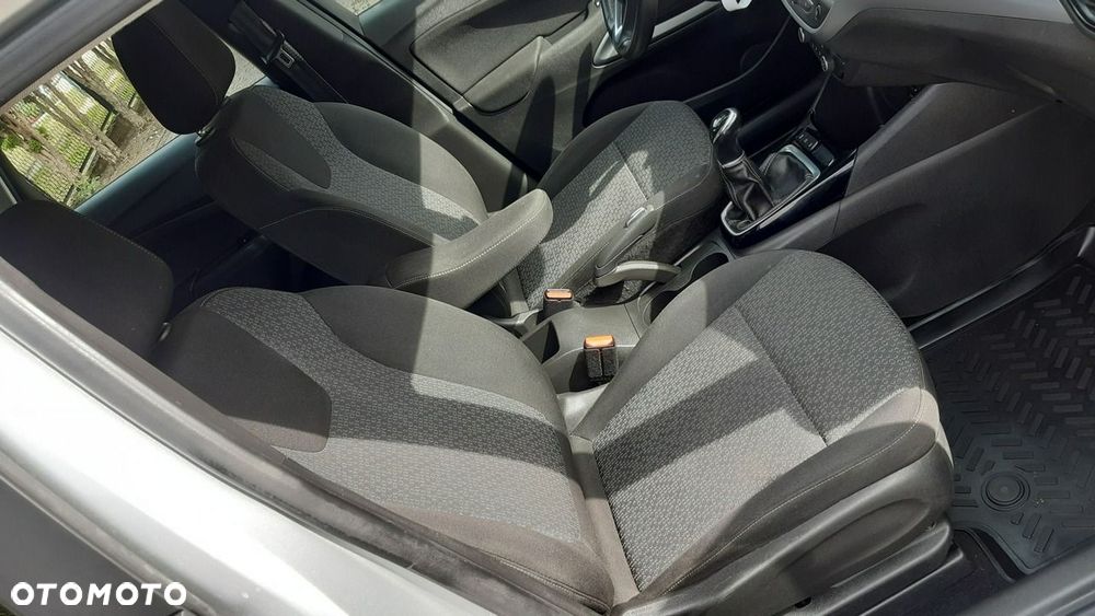 Opel Crossland X - 11