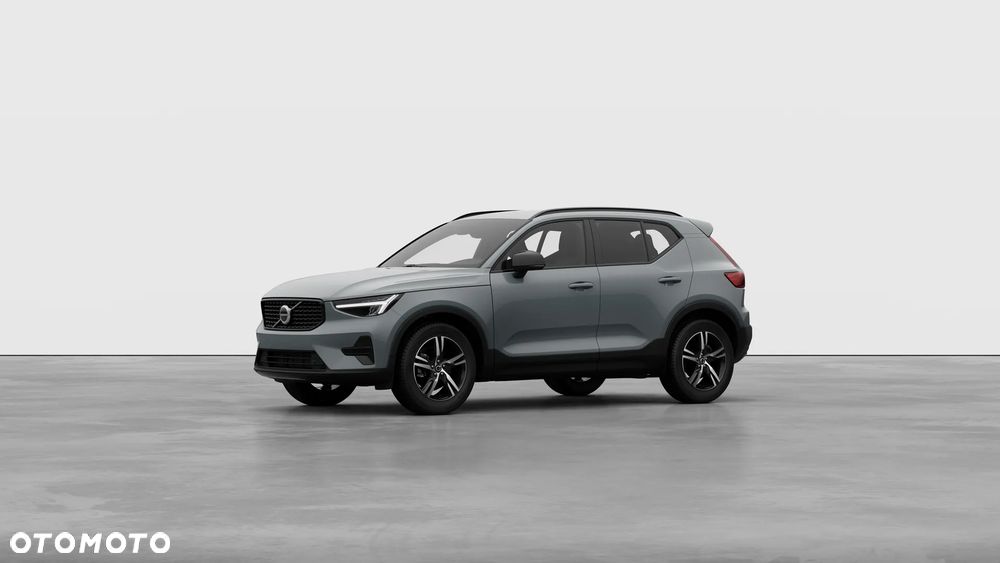 Volvo XC 40 B3 Plus Dark - 1