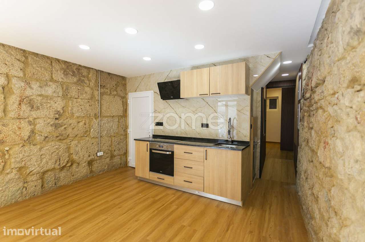 T0 + 1 Totalmente Renovado com 49m2 | Ribeira, Porto - Grande imagem: 4/16