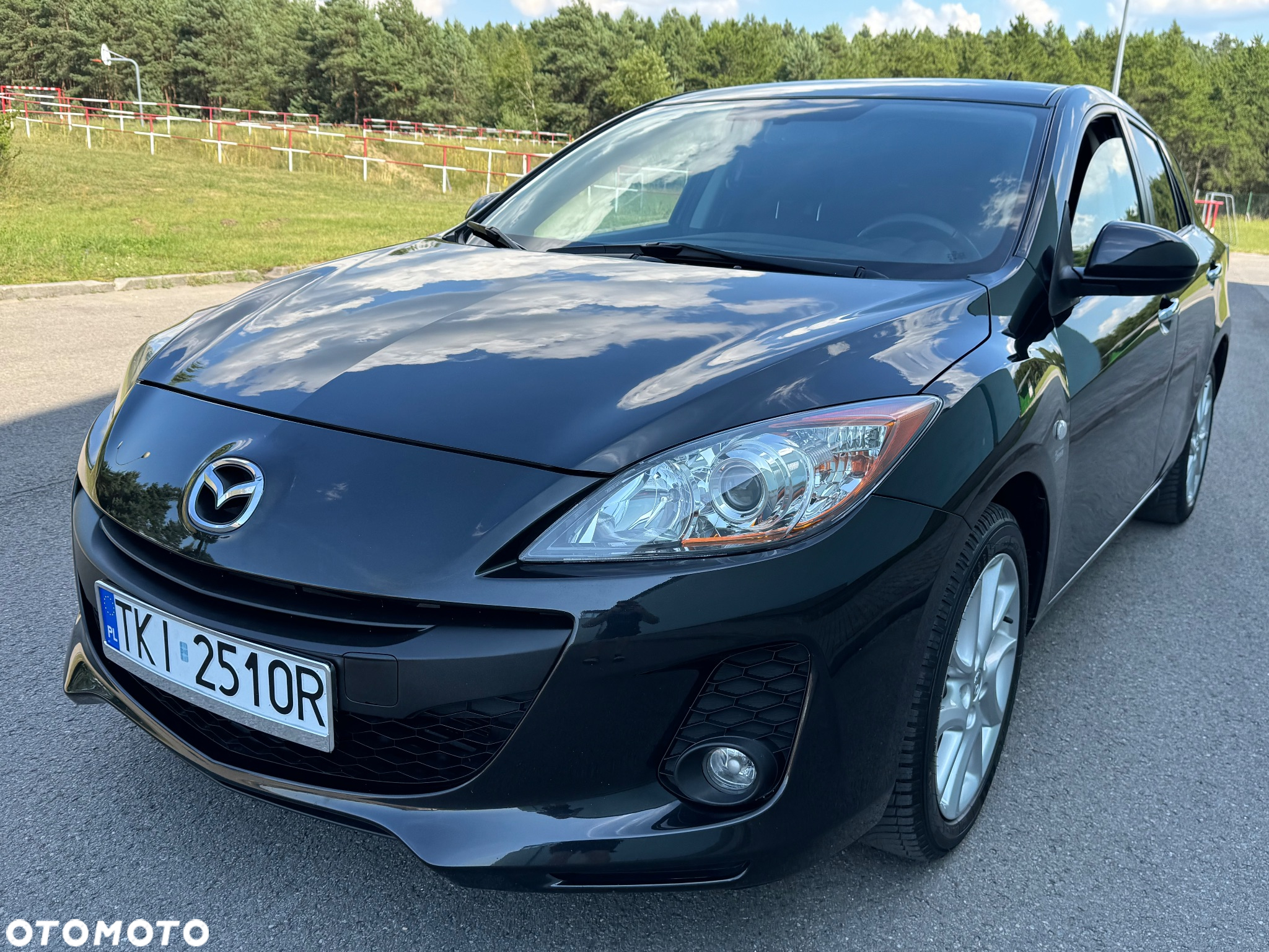 Mazda 3 1.6 Exclusive + - 5