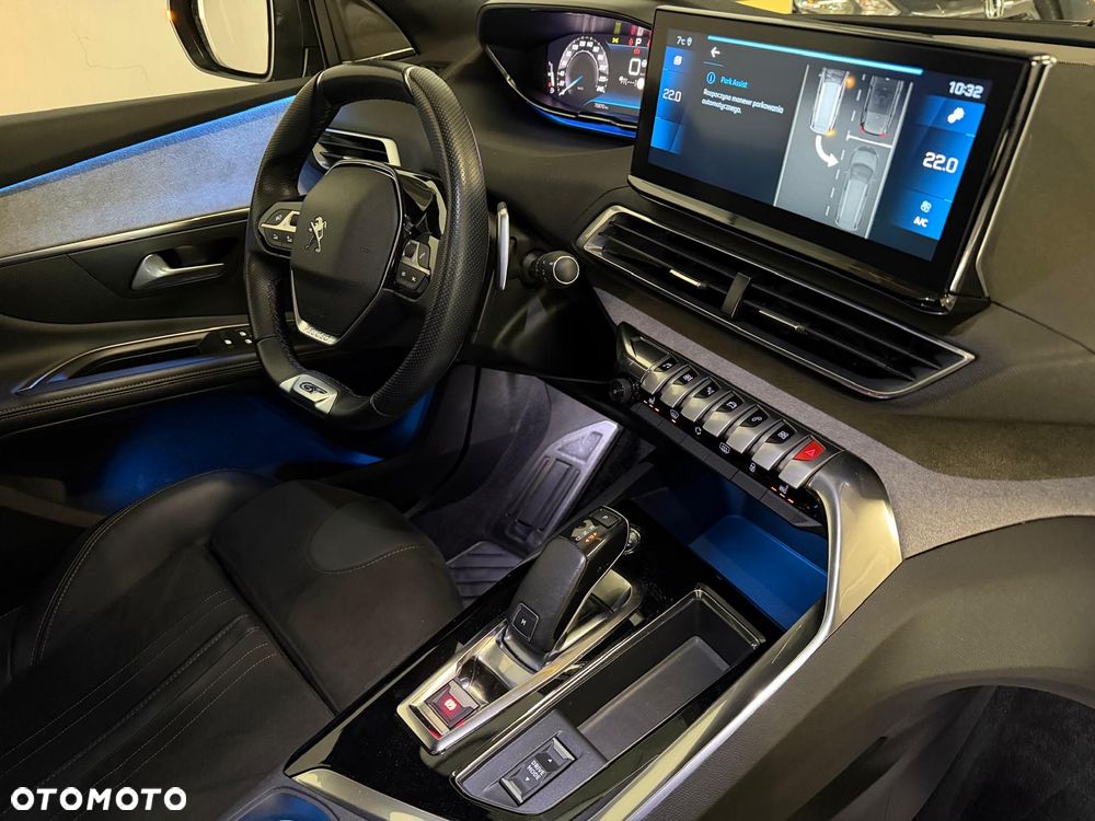 Peugeot 5008 PureTech 180 EAT8 Stop & Start GT - 24