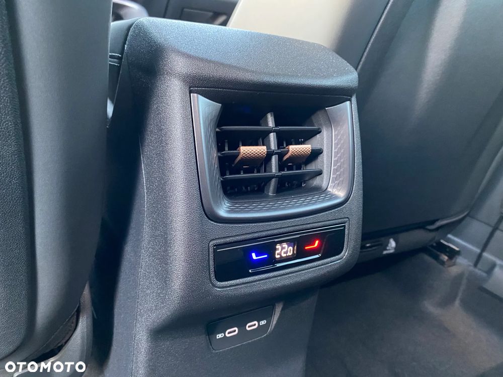 Cupra Terramar 1.5 eTSI mHEV DSG - 12