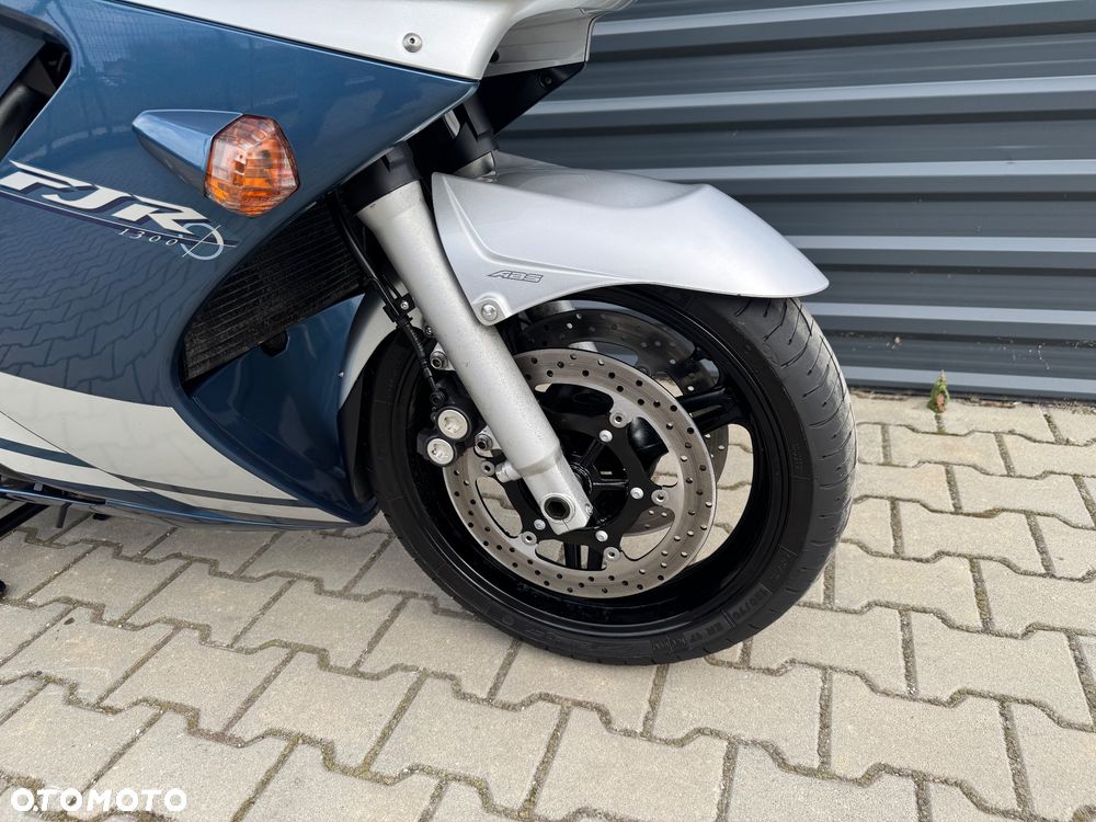 Yamaha FJR - 20
