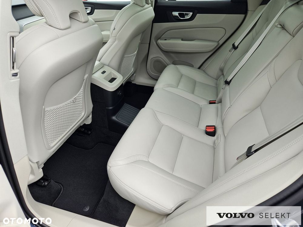 Volvo XC 60 - 29