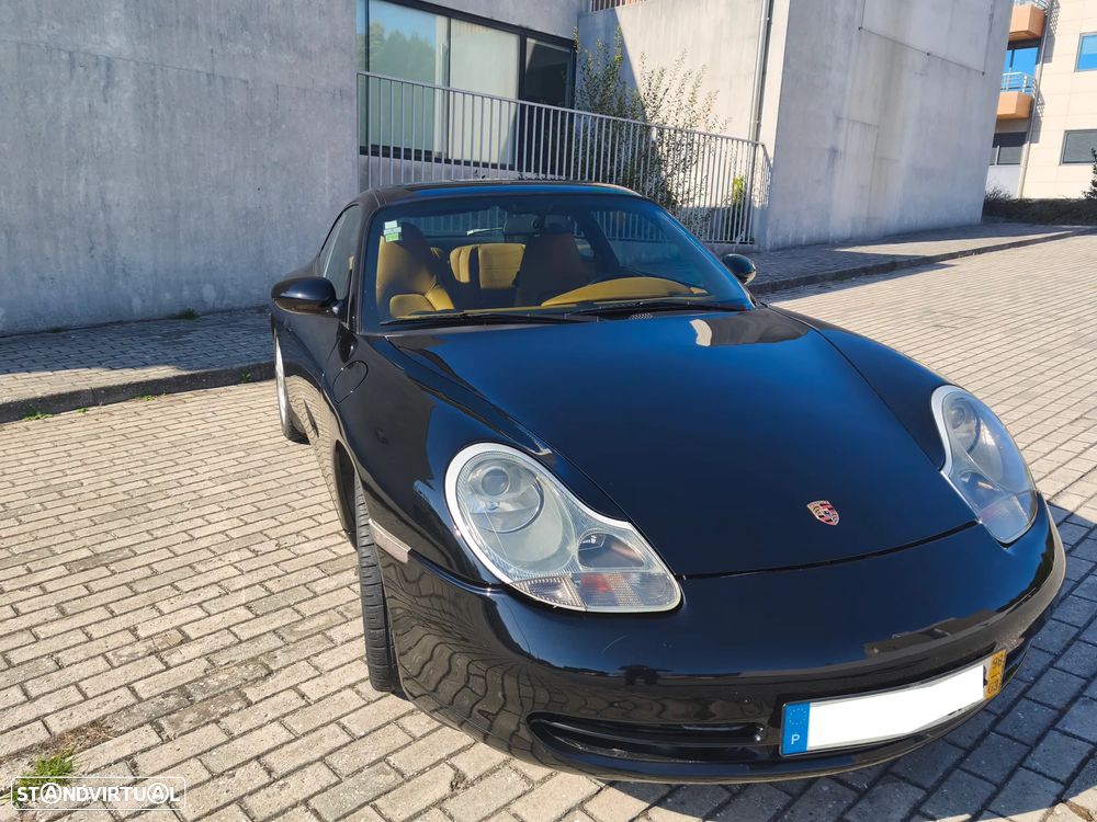 Porsche 911 (996) Carrera Coupé - 10