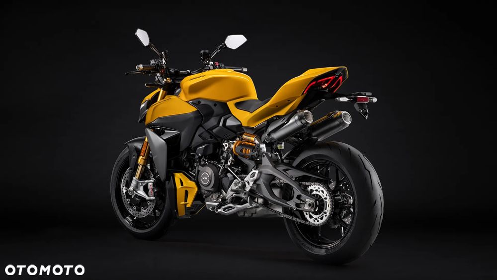 Ducati Streetfighter V2 - 8
