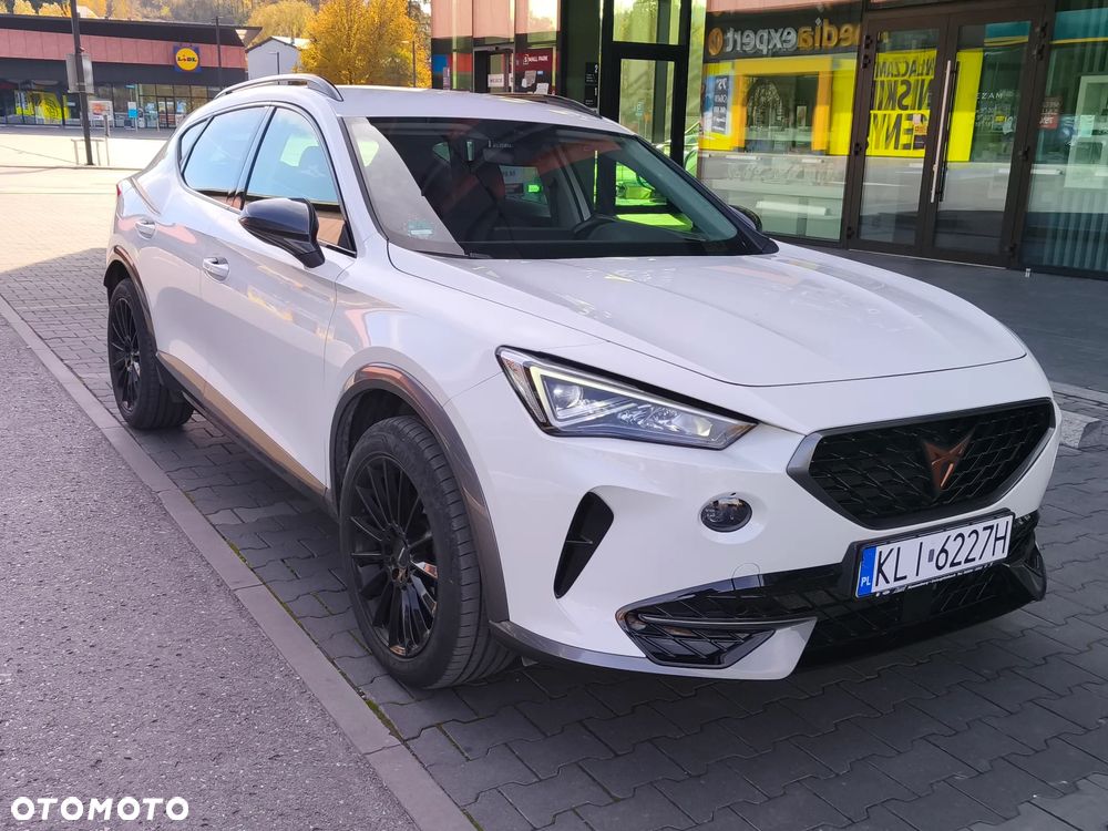 Cupra Formentor 1.4 e-Hybrid DSG - 23