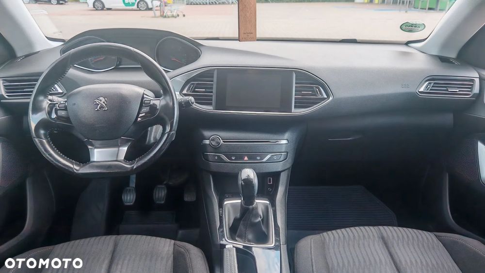 Peugeot 308 1.6 HDi Active - 17