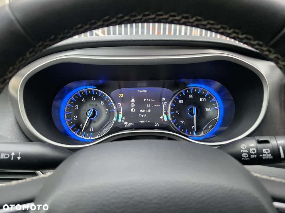 Chrysler Pacifica - 19