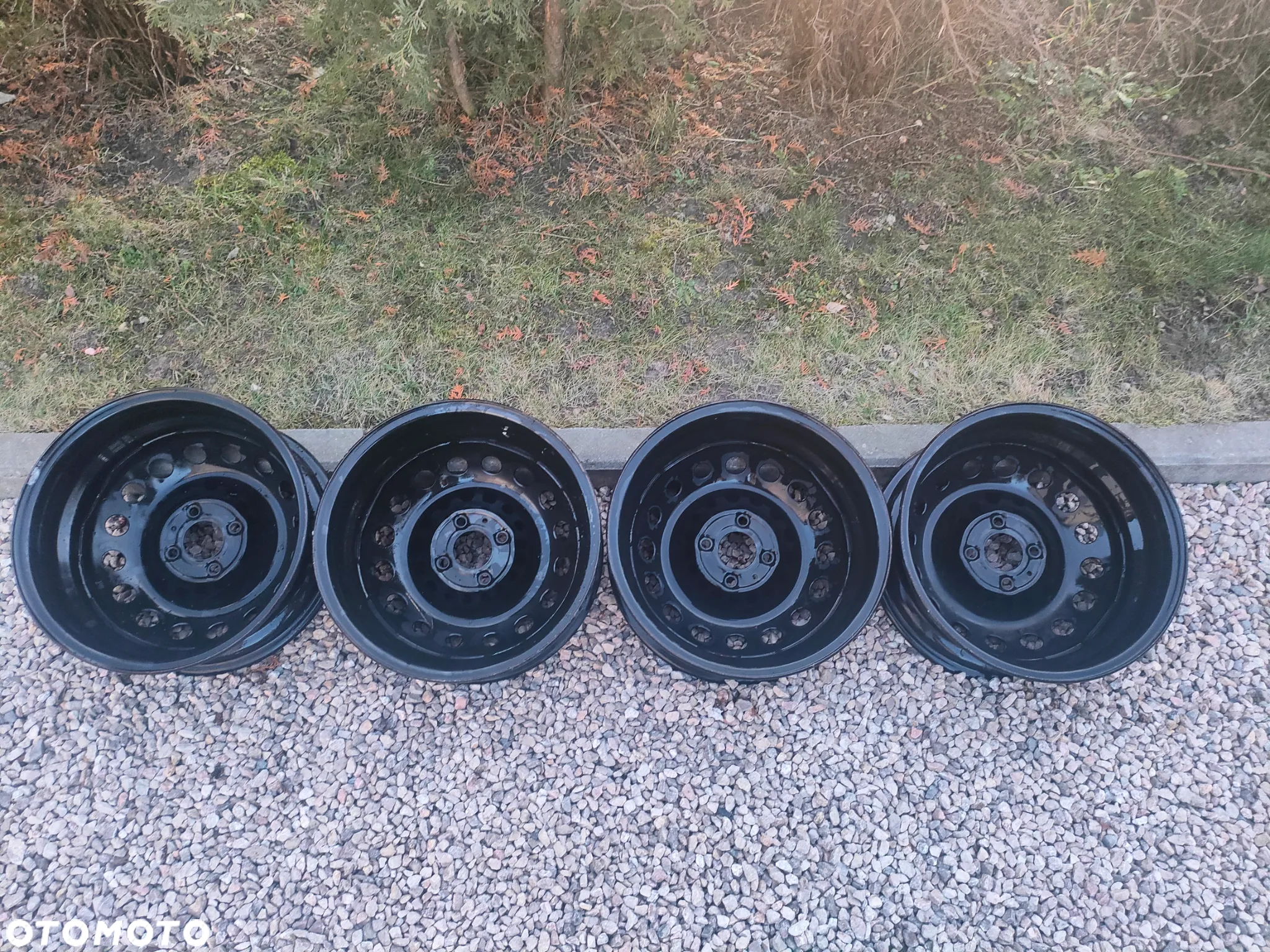 RENAULT CLIO III 3 05- FELGI STALOWE R15 6J15H2 ET50 - 12