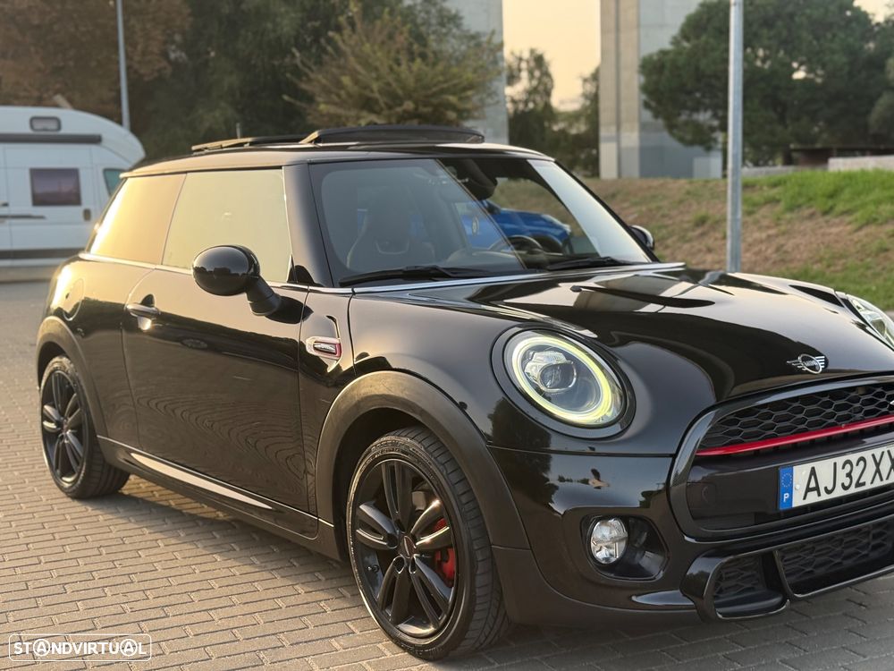 MINI 3 Portas - 32