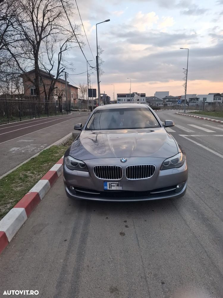 BMW Seria 5 525d Aut. - 1