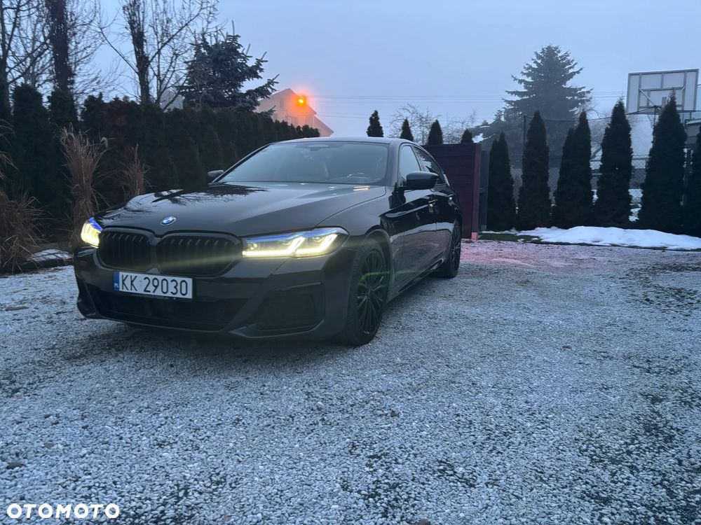 BMW Seria 5 545e xDrive M Sport Edition - 2