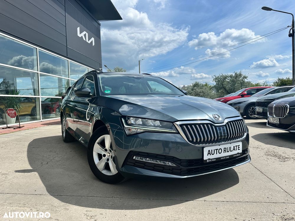 Skoda Superb 2.0 TDI DSG Ambition - 1