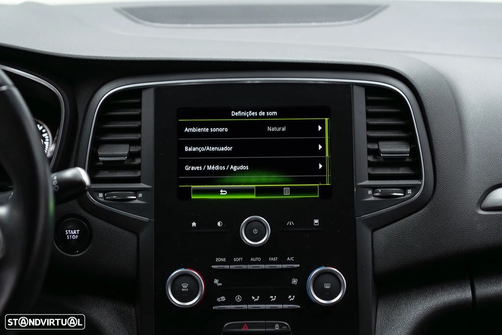 Renault Mégane Sport Tourer 1.5 dCi Zen ECO - 31