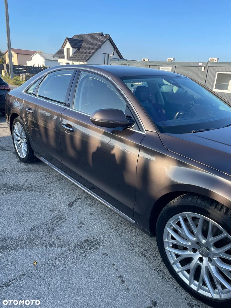 Audi A8 4.2 TDI DPF (clean diesel) quattro tiptronic - 3