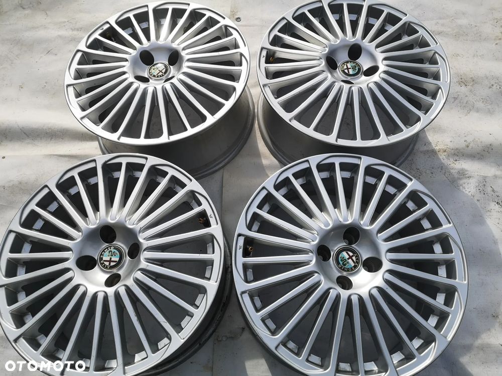 Felgi Aluminiowe Alufelgi Alfa Romeo Mito, Fiat 500, Linea, Stilo, Florino, Bravo, Lancia Delta, Peugeot Bipper Tepee  4x98x58,1 7Jx17 ET-39 NR 156078693 - 1