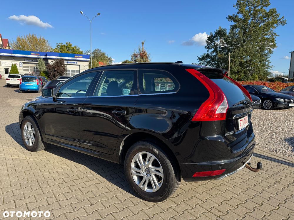 Volvo XC 60 D4 Drive-E Momentum - 8