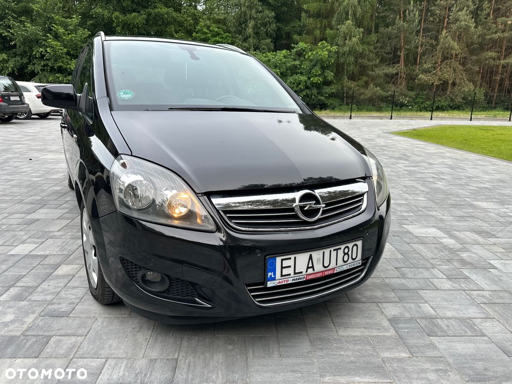 Opel Zafira 1.8 Cosmo EU5 - 2