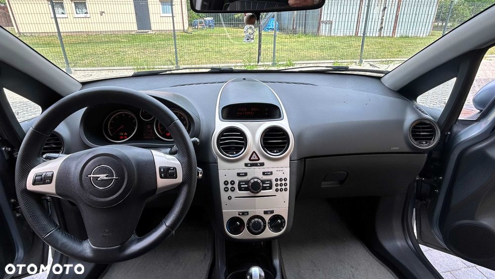 Opel Corsa - 2
