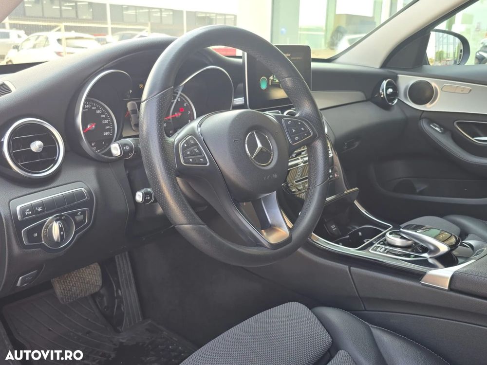 Mercedes-Benz C 200 4MATIC Aut. - 16
