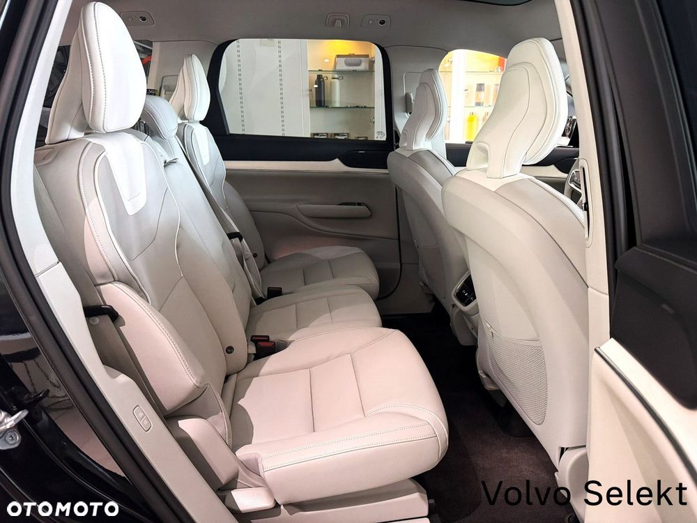 Volvo EX90 - 9