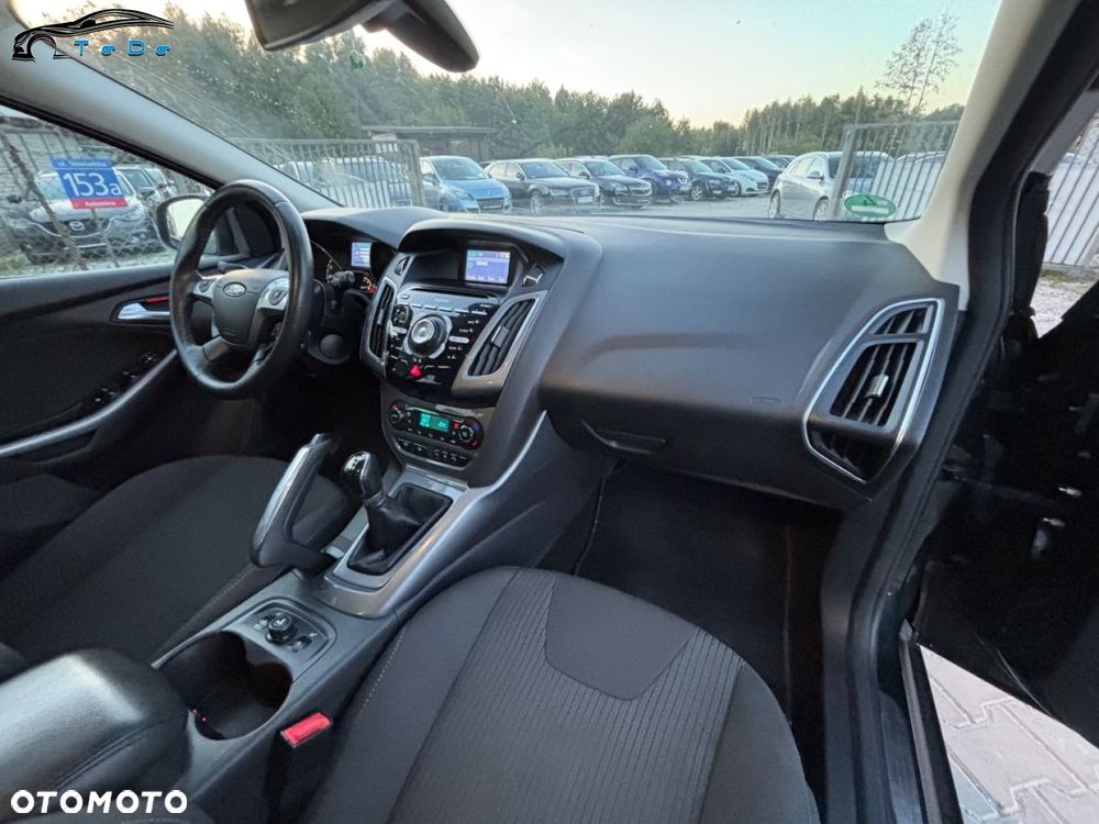 Ford Focus 1.0 EcoBoost 99g Titanium - 27