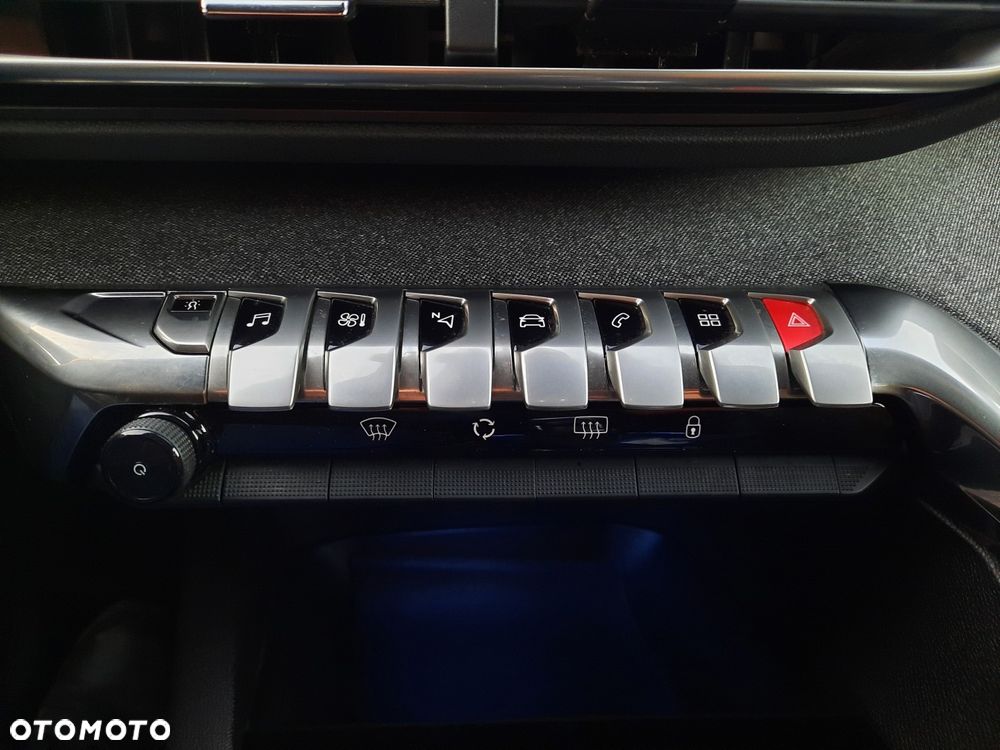 Peugeot 3008 PureTech 130 Stop & Start Allure - 37