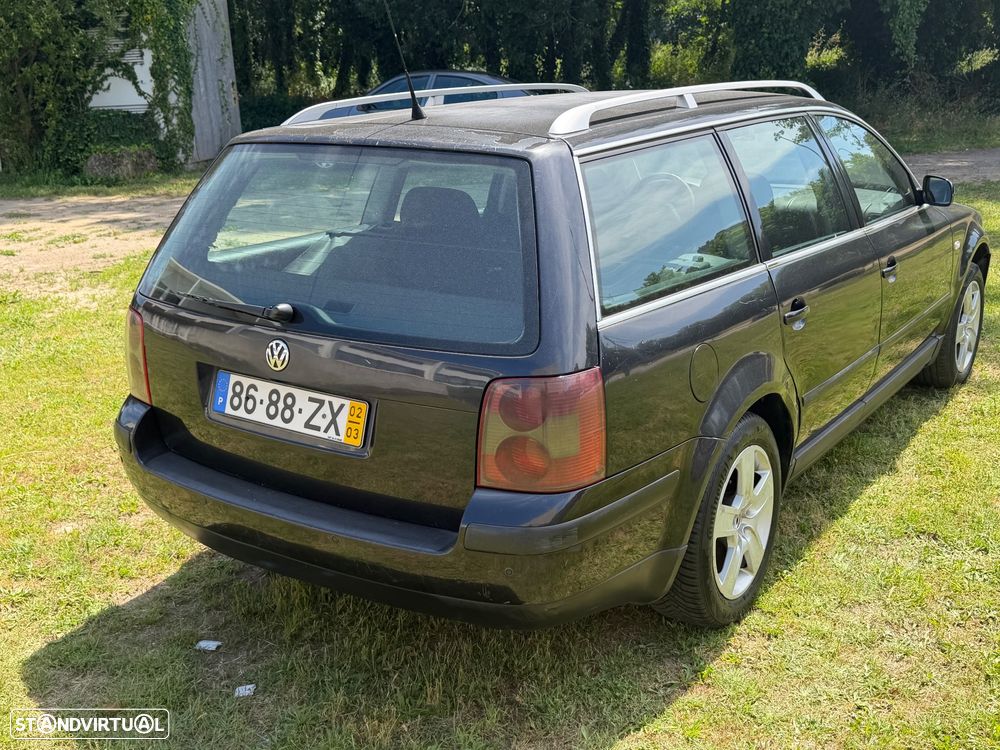 VW Passat Variant 1.9 TDi Confortline - 25