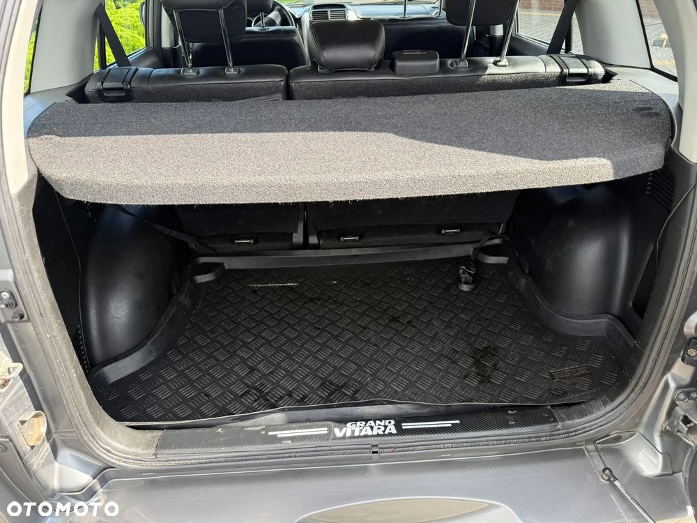 Suzuki Grand Vitara - 13