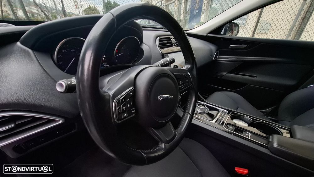 Jaguar XE 20d Aut. R-Sport - 22