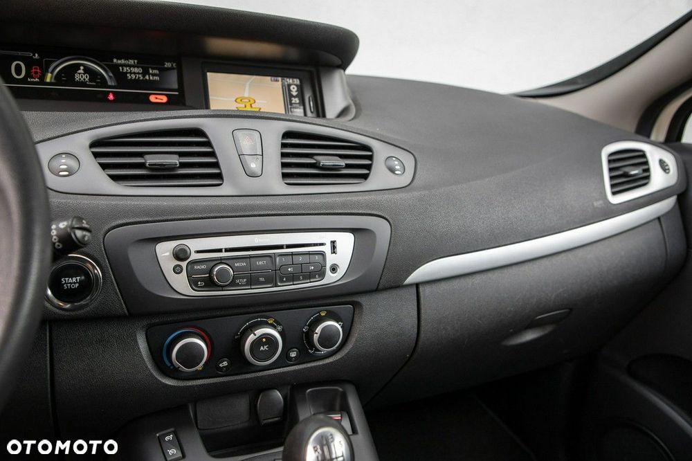 Renault Grand Scenic - 20