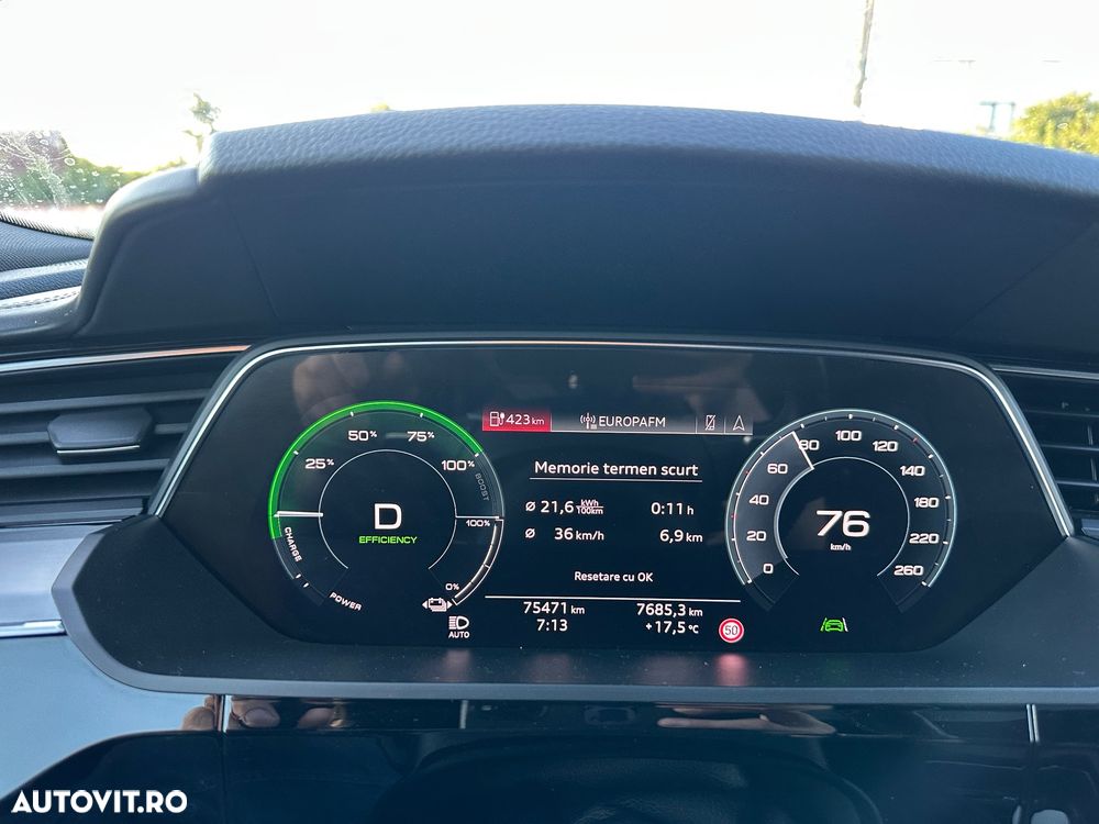 Audi e-tron 55 quattro advanced - 39