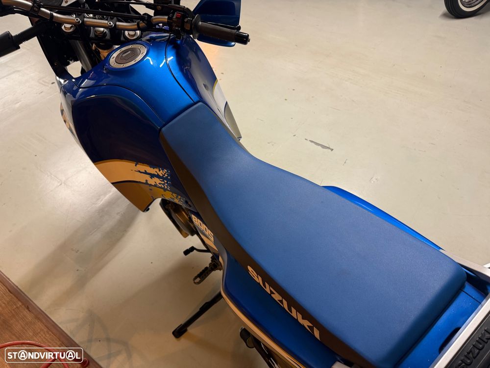 Suzuki DR 800 Big - 19