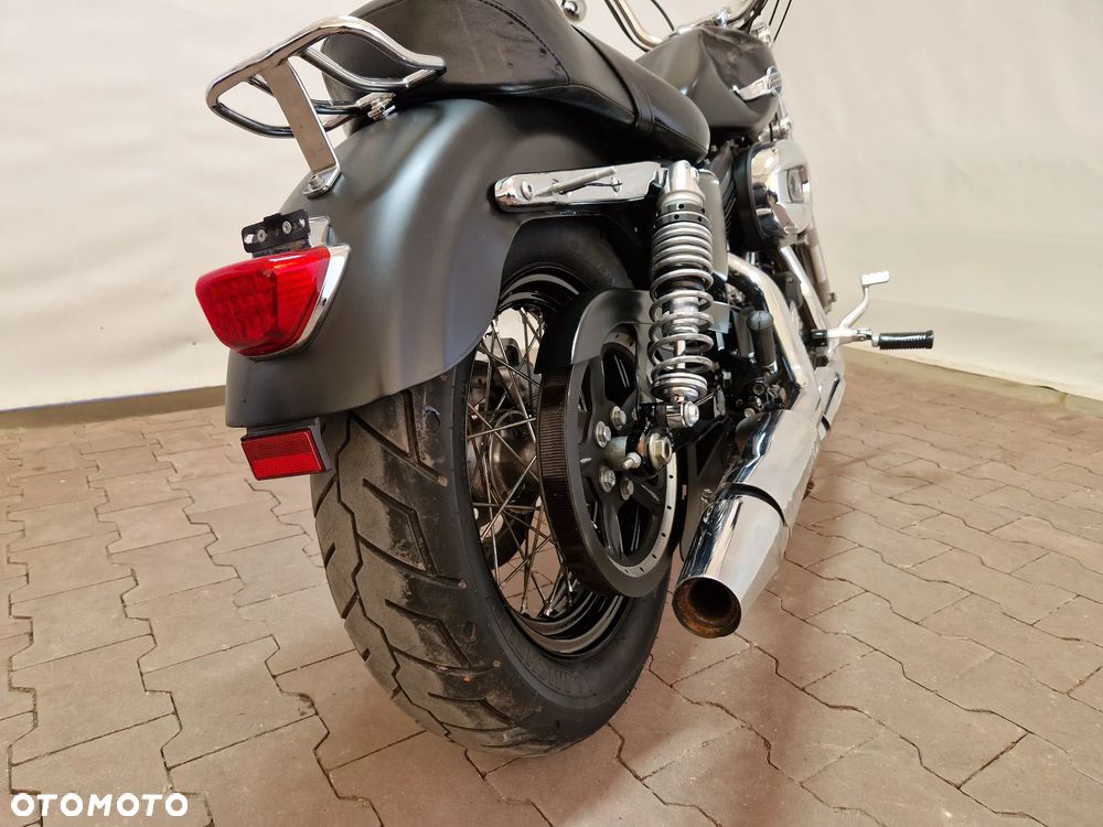 Harley-Davidson Sportster Custom 1200C - 23